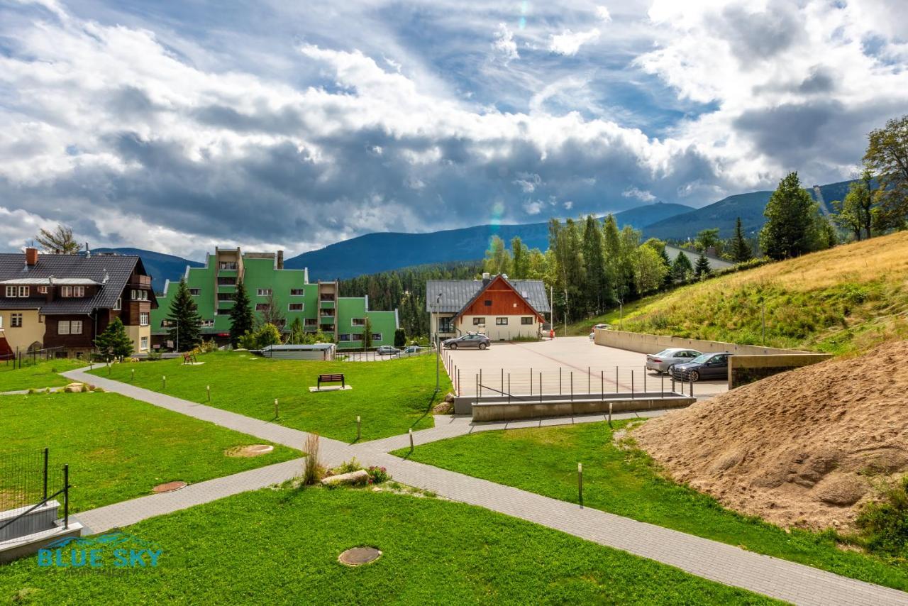 Apartamenty Bluesky - Karkonoska 13, Z Widokiem Na Gory, Blisko Szlakow I Wyciagow, W Zielonej Okolicy Карпач Экстерьер фото
